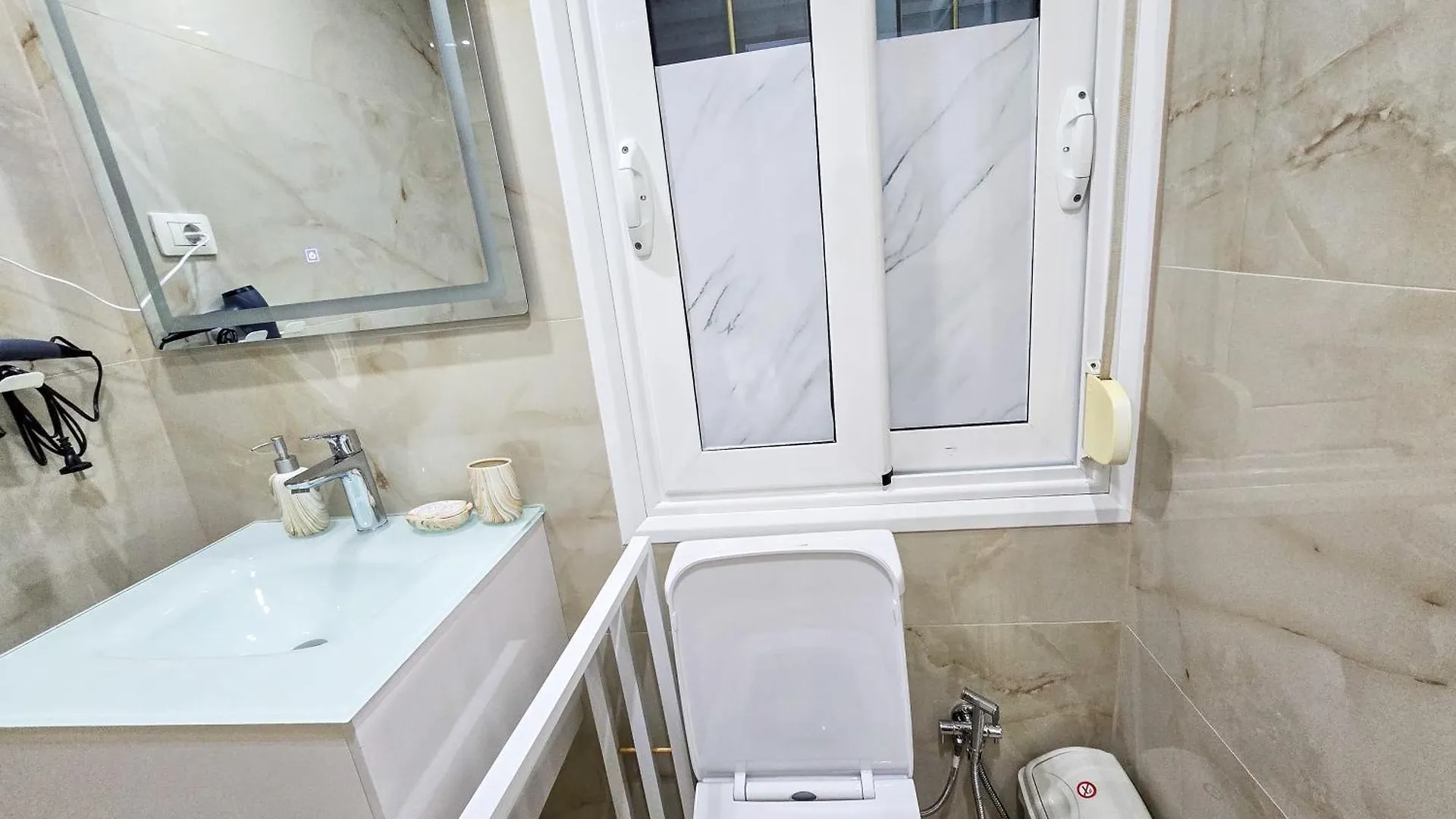Holiday home Eni Rooms Vlore Albania
