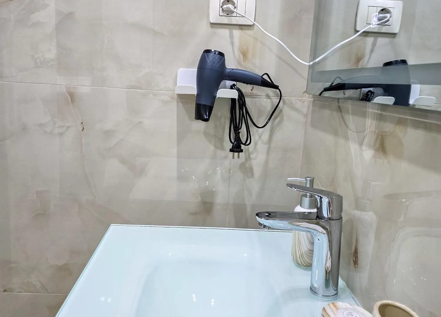Eni Rooms Vlore